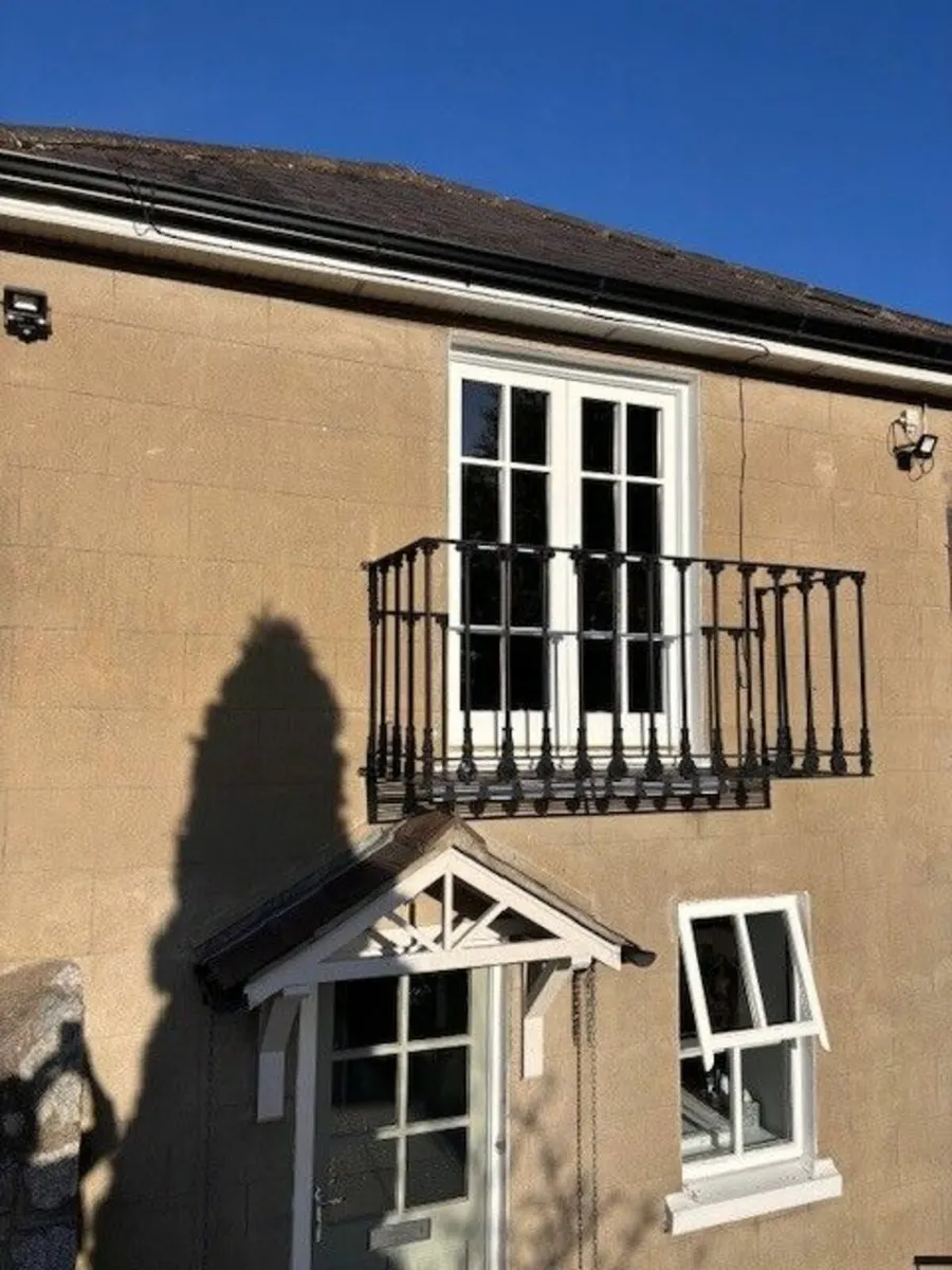 Juliette Balcony - Image 4