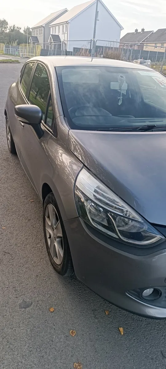 Renault Clio 2013 - Image 4
