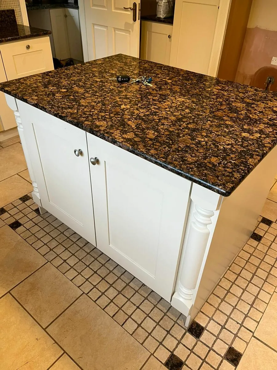 Kitchen - Image 3