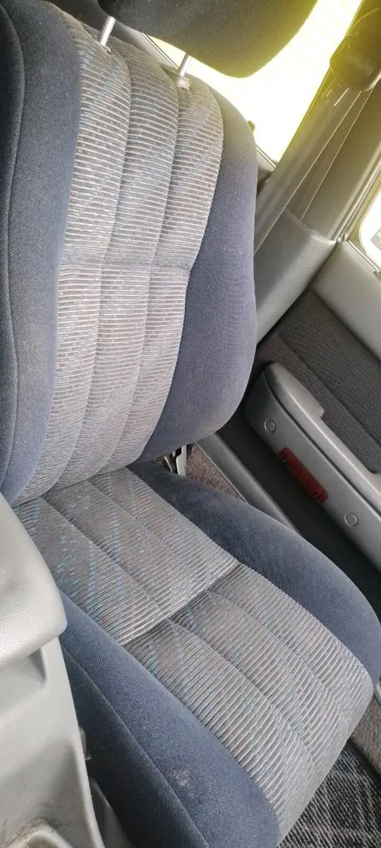 Toyota hilux surf  +parts - Image 3