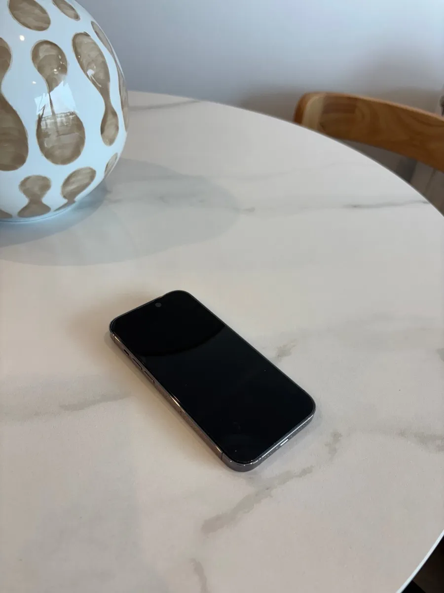 iPhone 14 Pro - Image 4