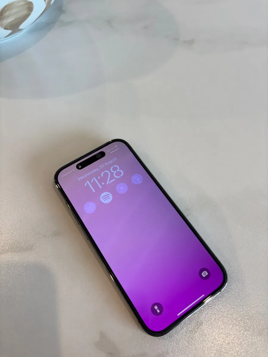 iPhone 14 Pro - Image 1