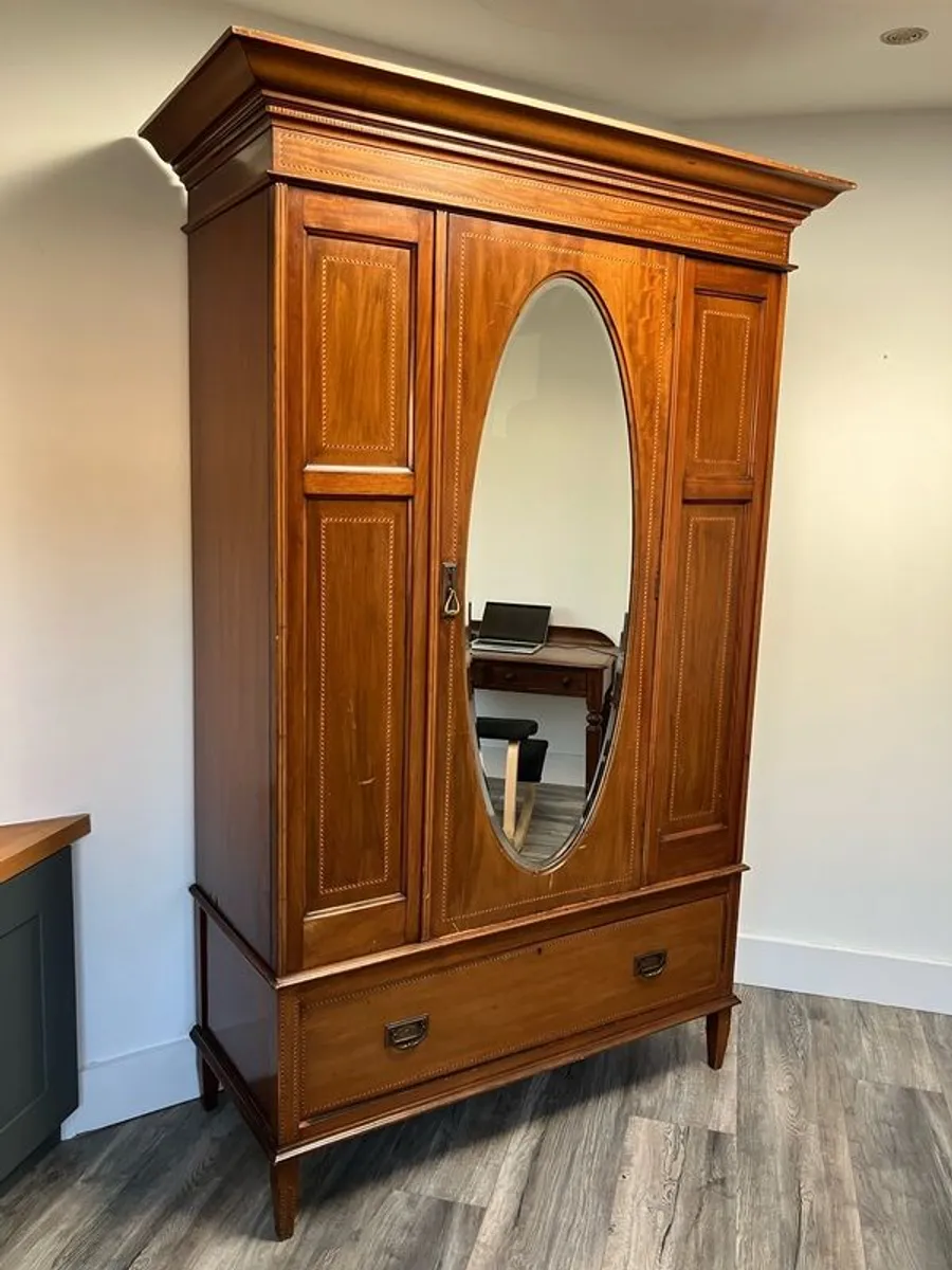 Vintage Edwardian Wardrobe w. Mirror - Image 2