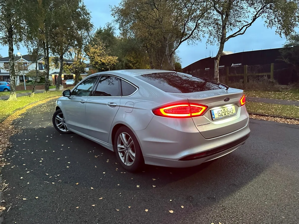 Mondeo New Nct Tax low km's full service history - Image 3