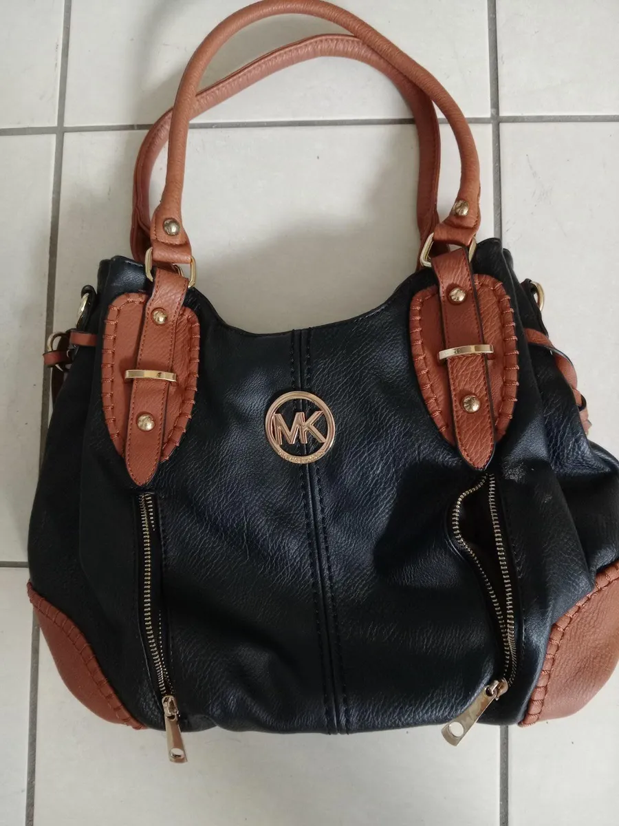 Perfect ladies bag