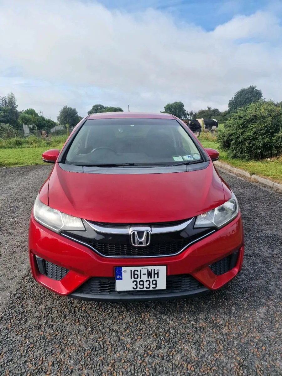 Honda Fit Hybrid NCT 08/2027  8400km - Image 2