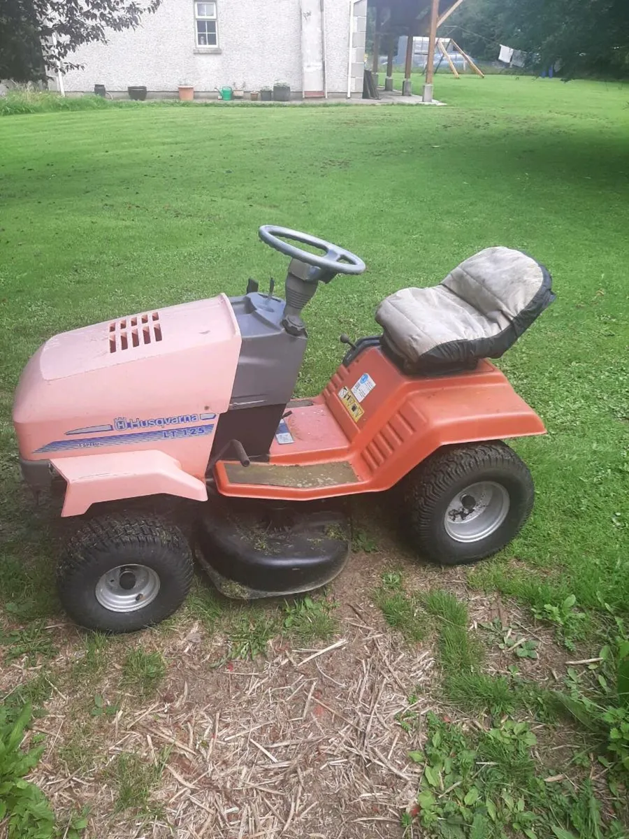Husqvarna mower - Image 1