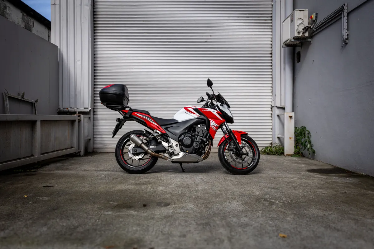 Honda CB500F 2016 - Image 2