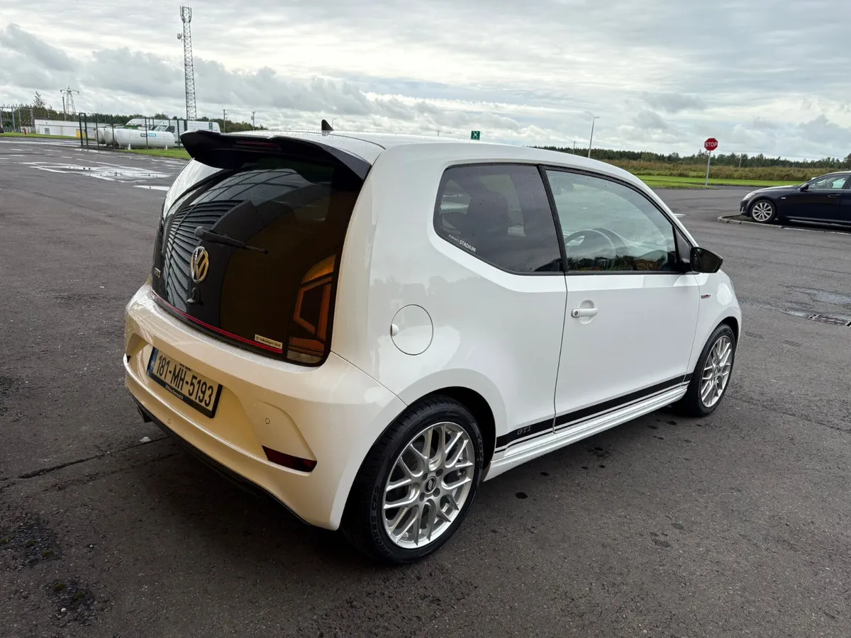 2018 Volkswagen UP GTI Manual TSI - Image 3