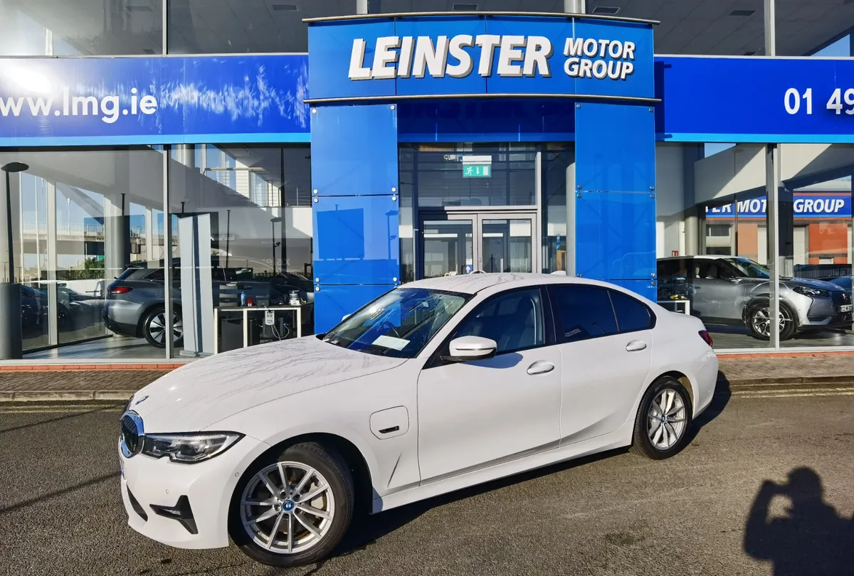 BMW 3 SERIES 330E SE PRO AUTOMATIC - Image 1