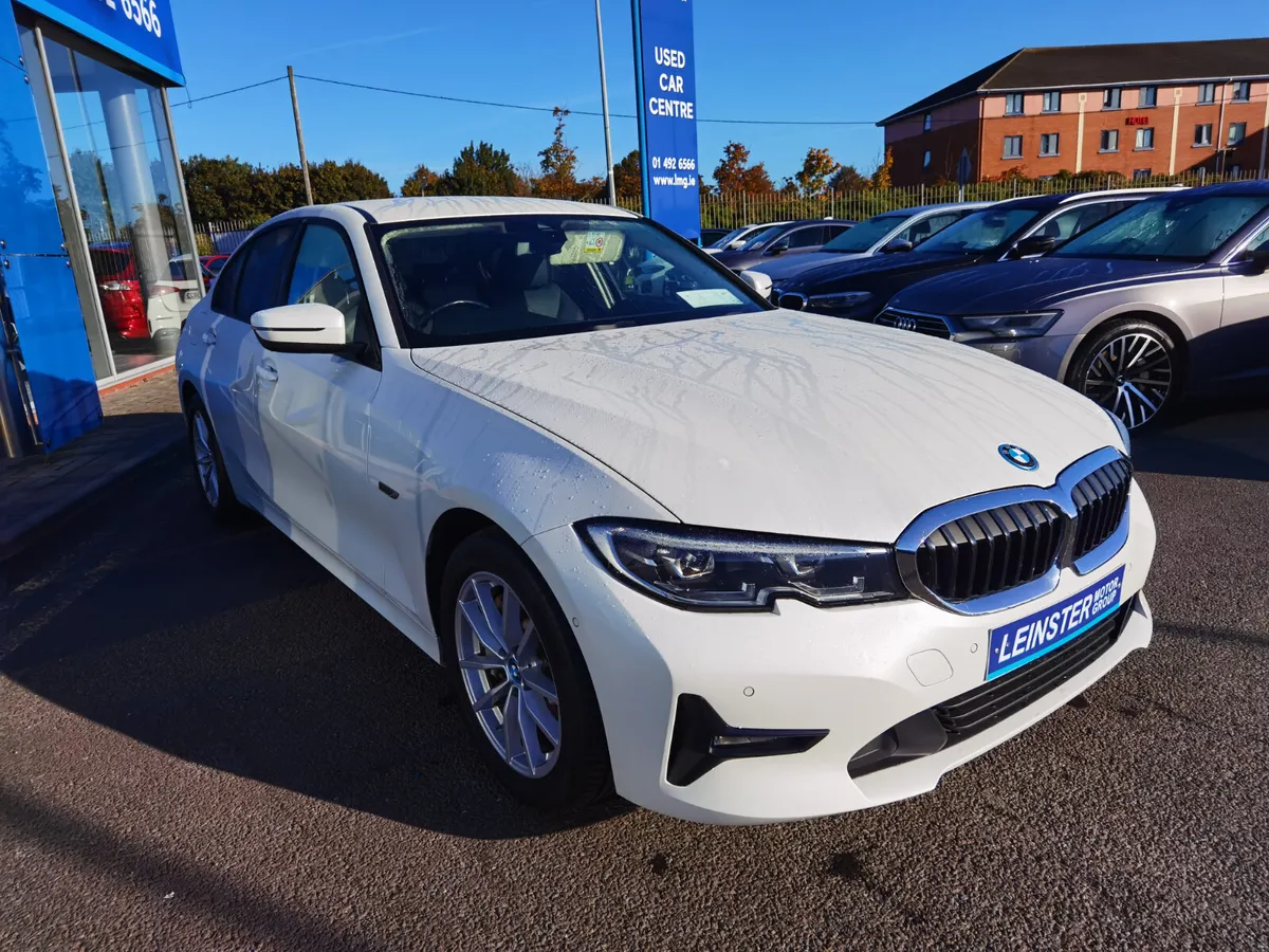 BMW 3 SERIES 330E SE PRO AUTOMATIC - Image 3