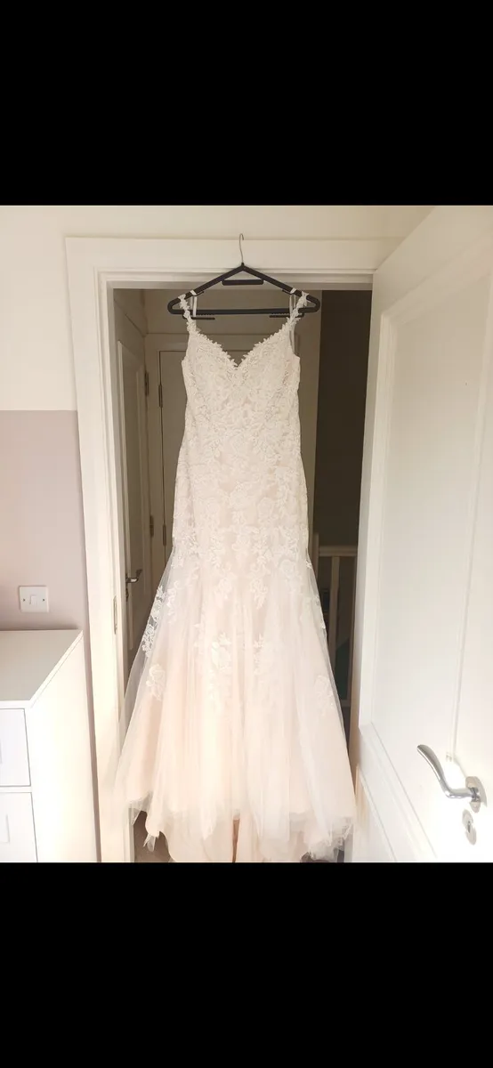 Wedding Dress - Image 4
