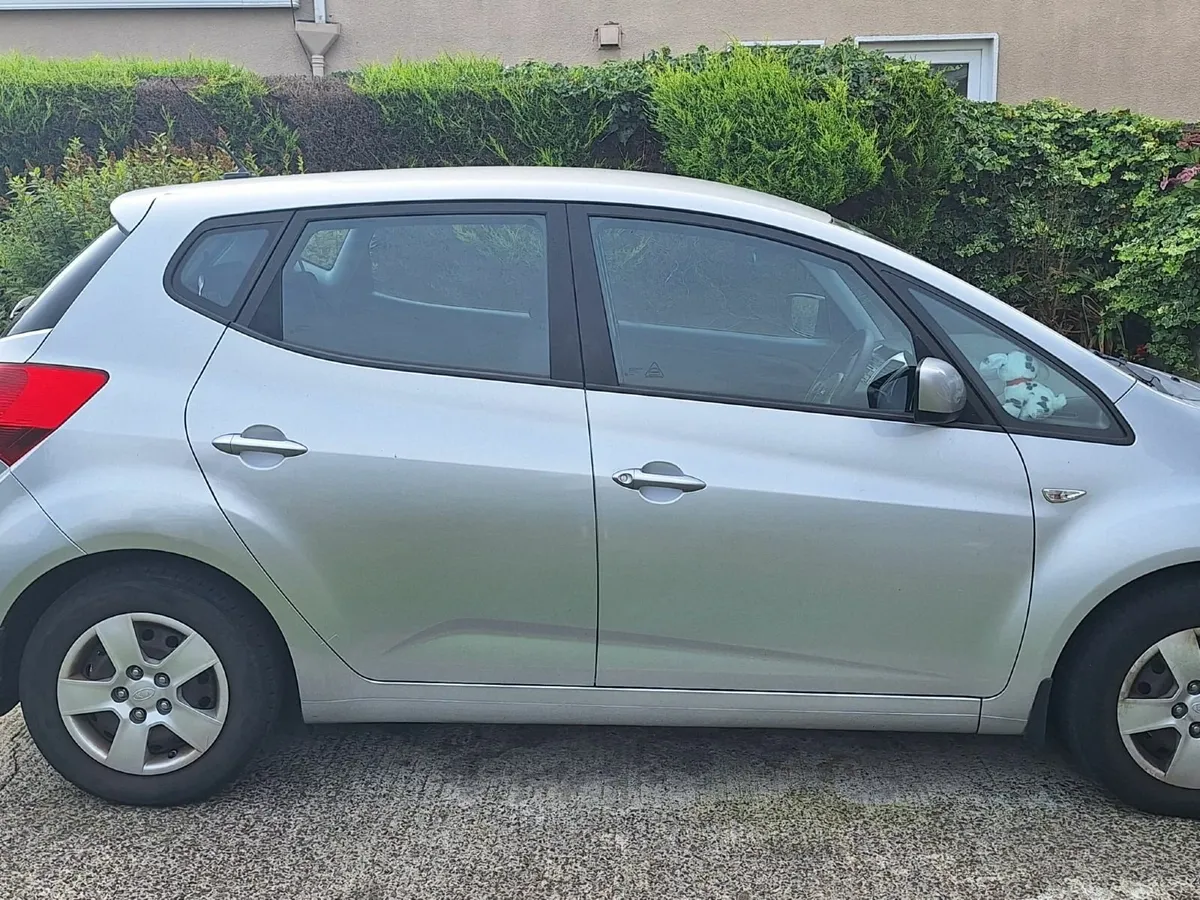 Kia Venga 2016 - Image 2