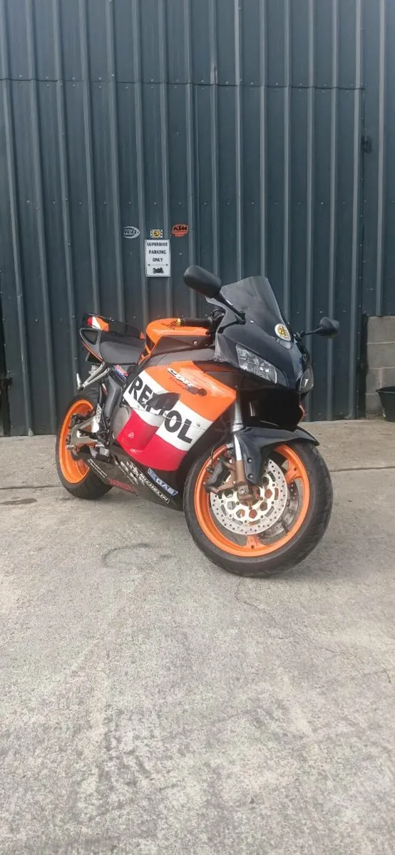Cbr 1000rr - Image 1