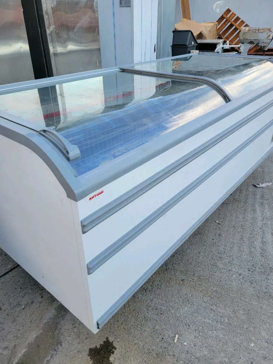 Freezer Commercial Display Glass Top AHT - Image 1