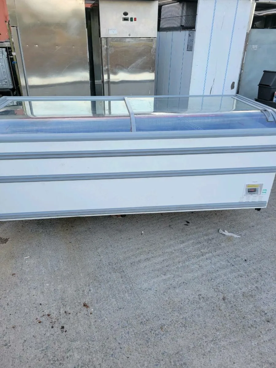 Freezer Commercial Display Glass Top AHT - Image 2