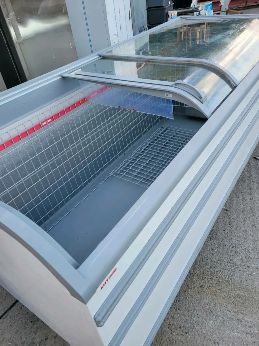 Freezer Commercial Display Glass Top AHT - Image 4