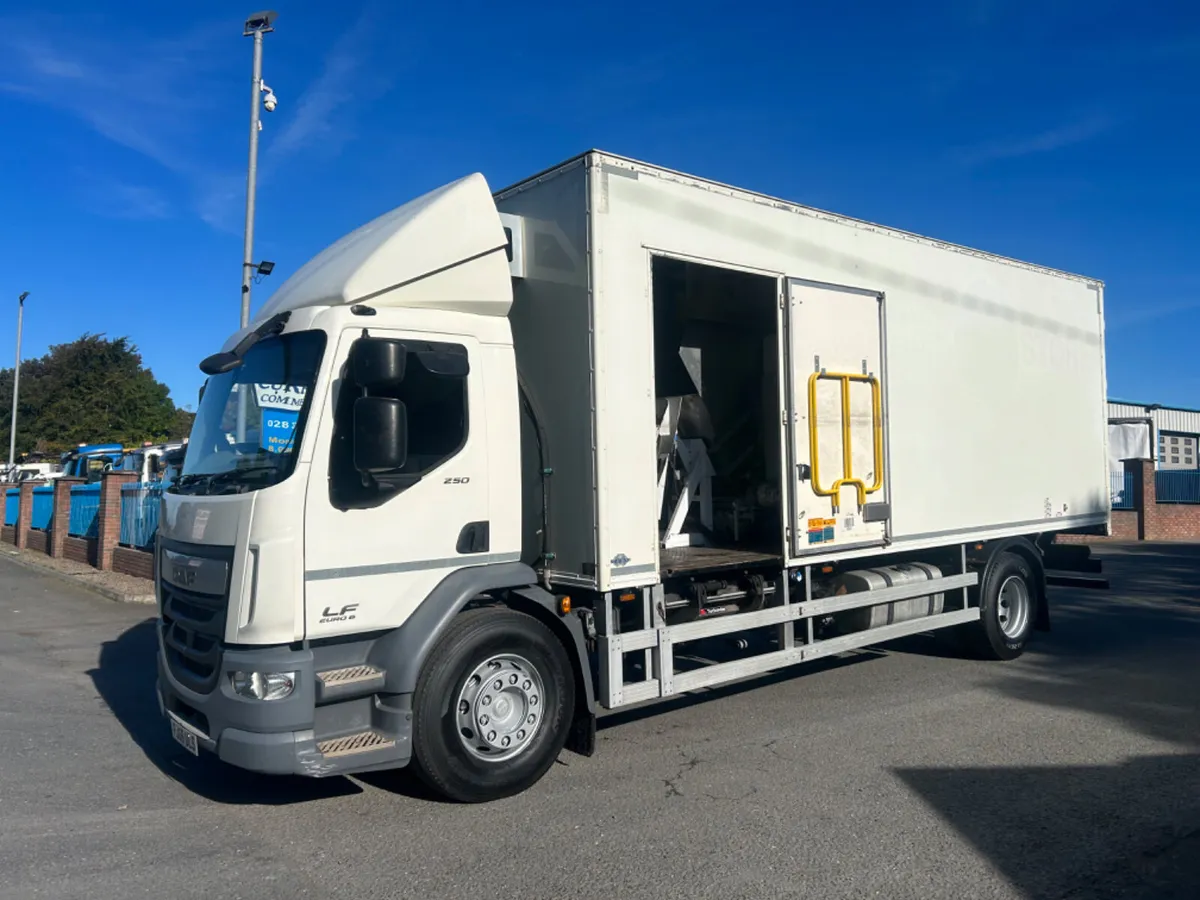 2016 Daf lf250 confidential paper  shredder - Image 1