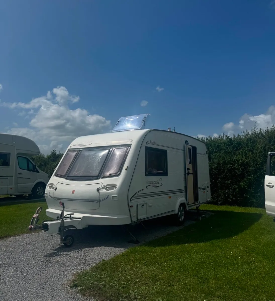 Caravan - Image 1