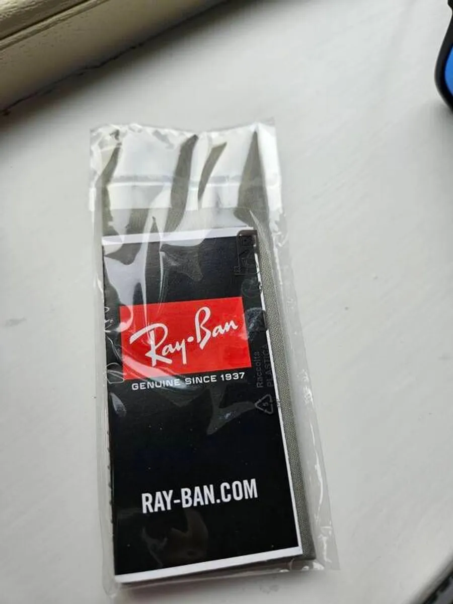 Ray Ban Sunglasses - Image 3