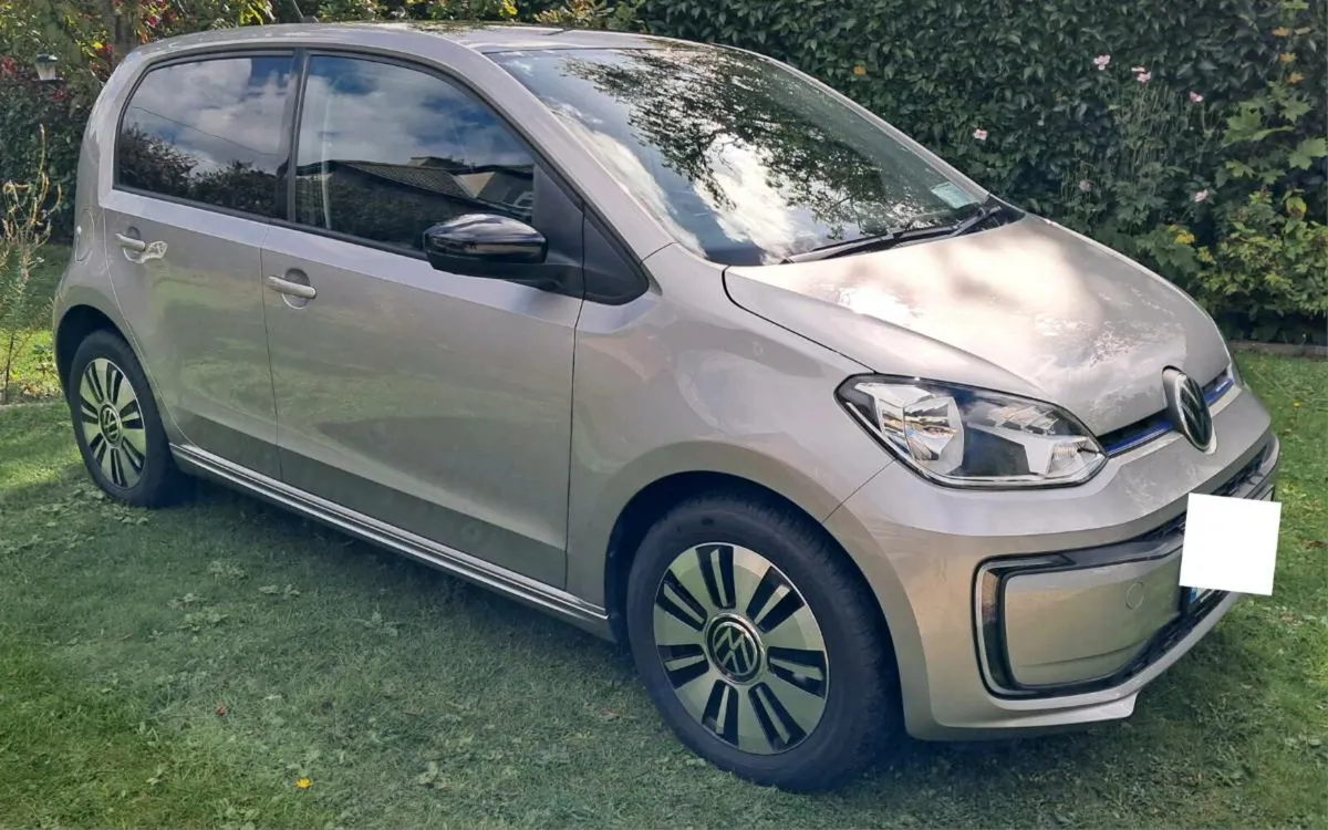 Electric Volkswagen e-Up 2024 - Image 1