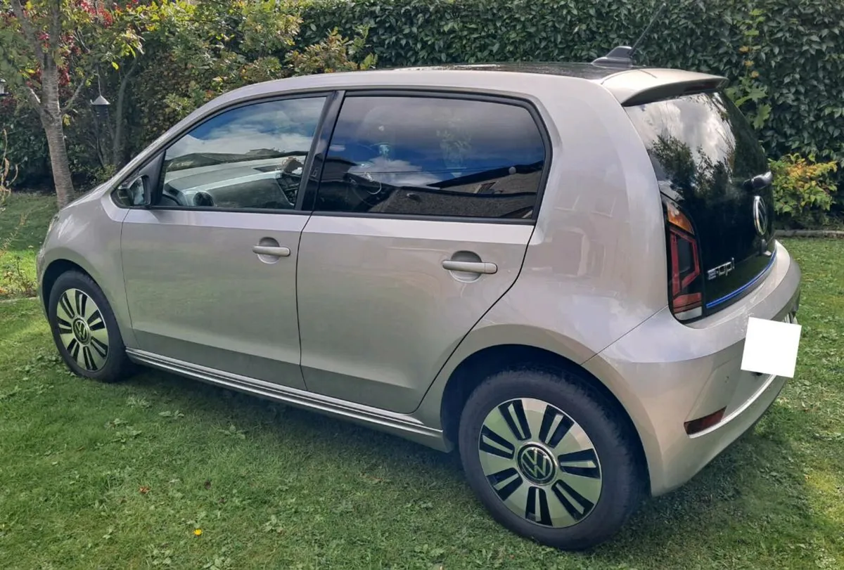 Electric Volkswagen e-Up 2024 - Image 2
