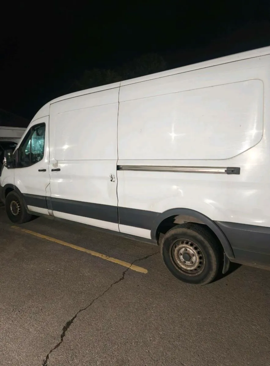 Ford transit lwb 2016 - Image 2