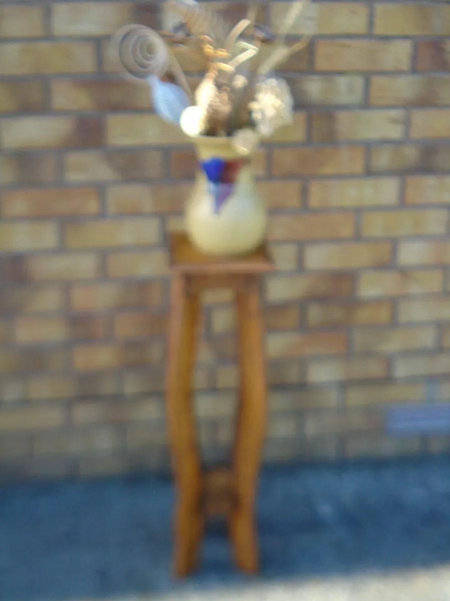 RUSTIC MEXICAN PINE PLANT STAND. - Image 3