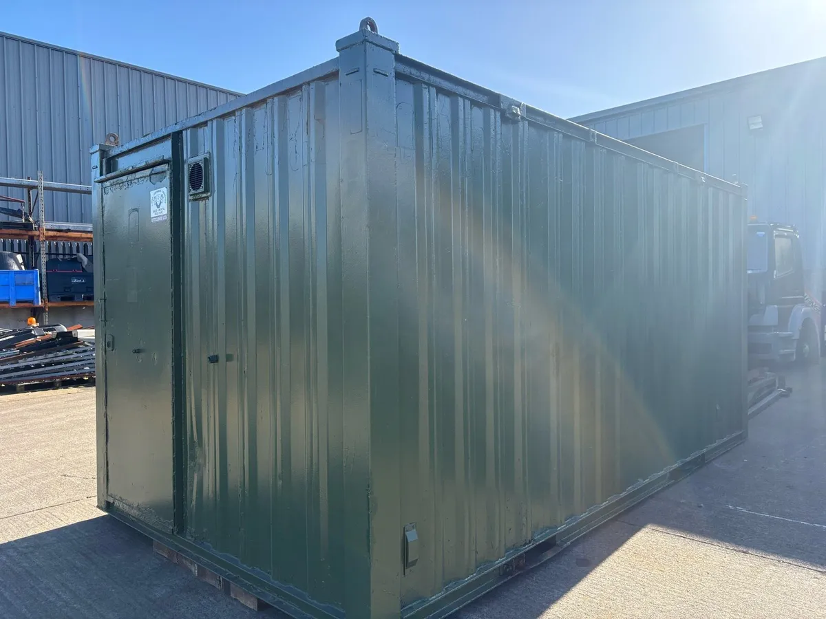Welfare unit toilet - Image 2