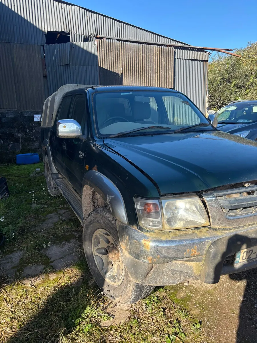 Toyota hilux - Image 1
