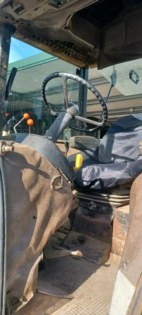 John deere 3140 - Image 4