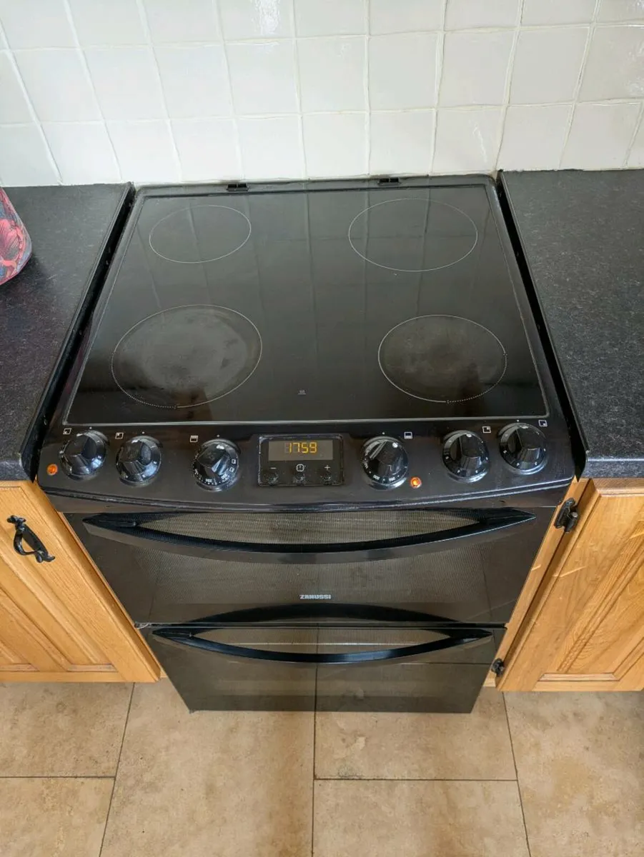 Zanussi electric cooker - Image 3