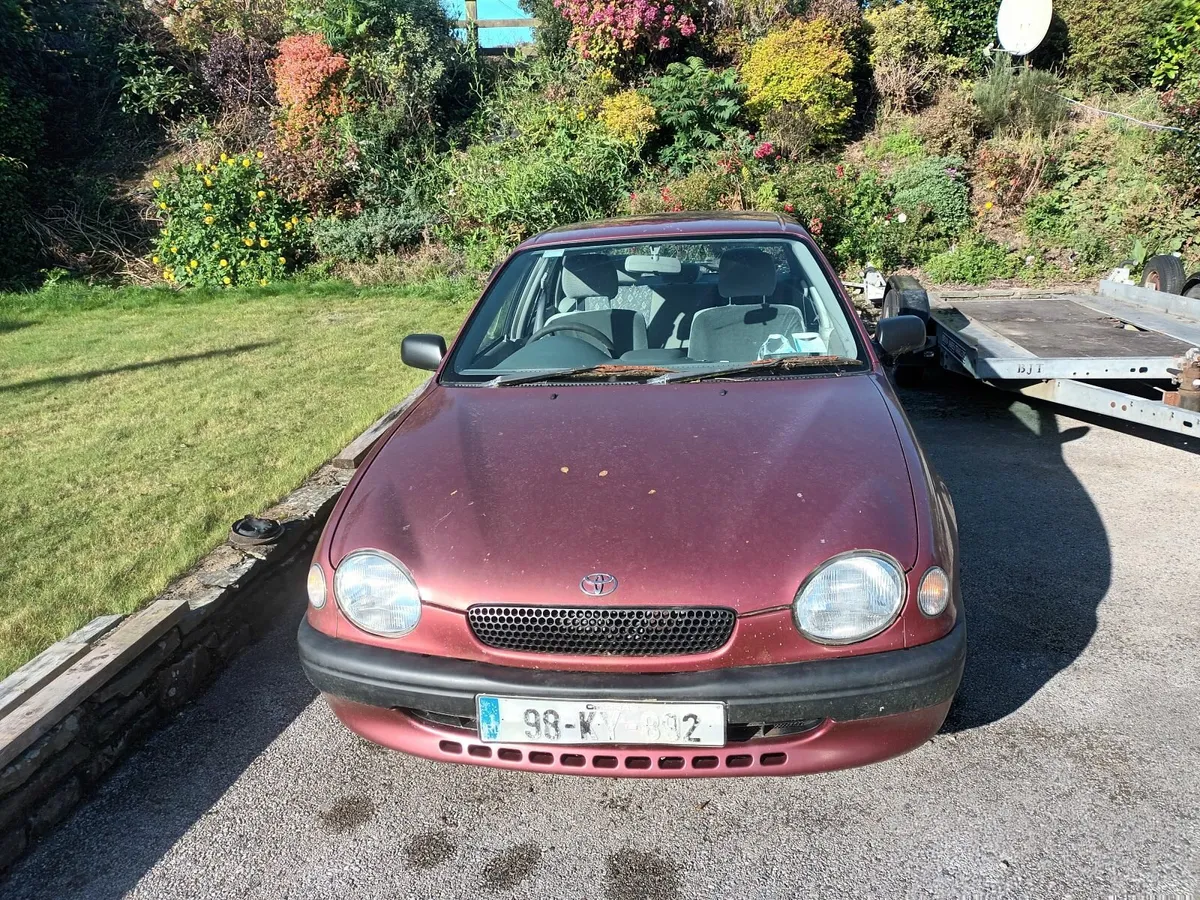 WANTED Toyota Corolla saloon 1998
