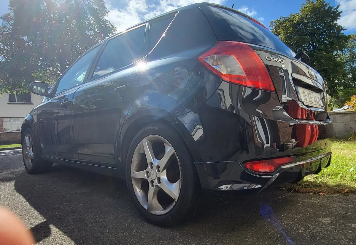 Kia Ceed Automatic - Image 4