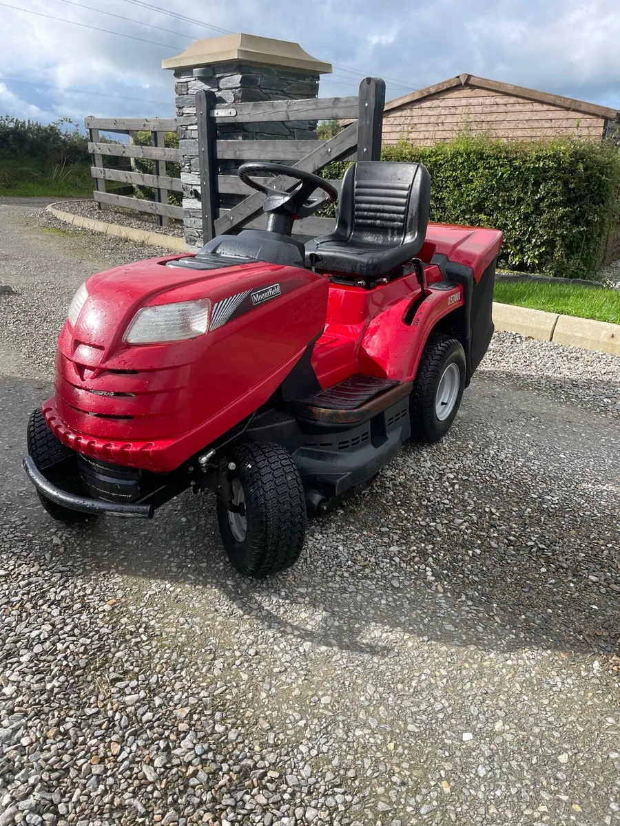Mountfield 1530H lawnmower - Image 1