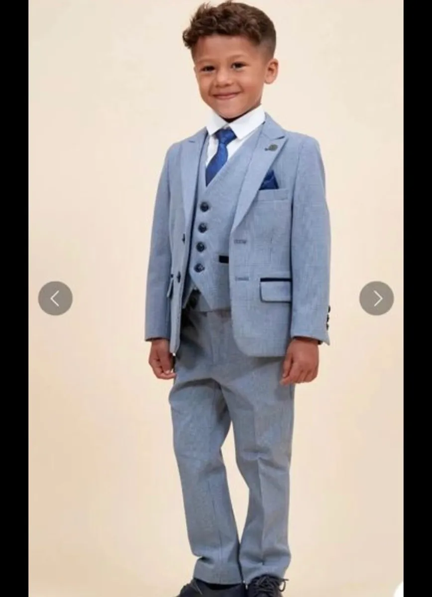 Boys suit - Image 2