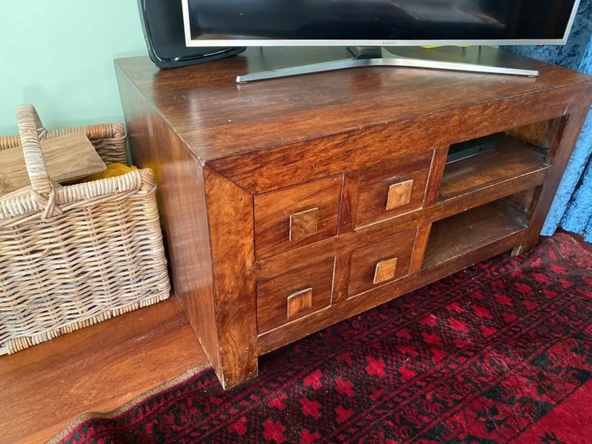 TV Table - Image 2