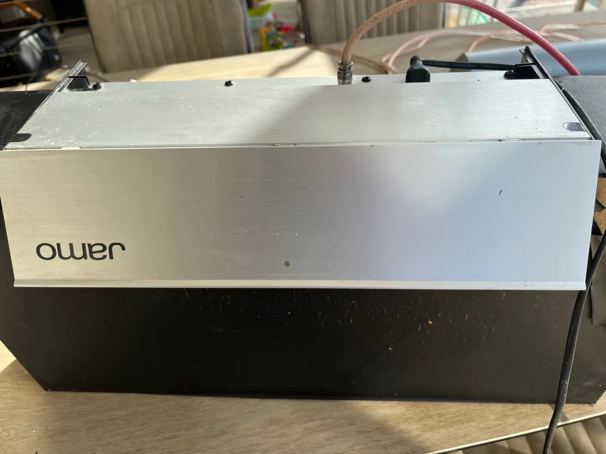 4 Bose Speakers, Jamo Subwoofer, Jamo Frnt Speaker - Image 1