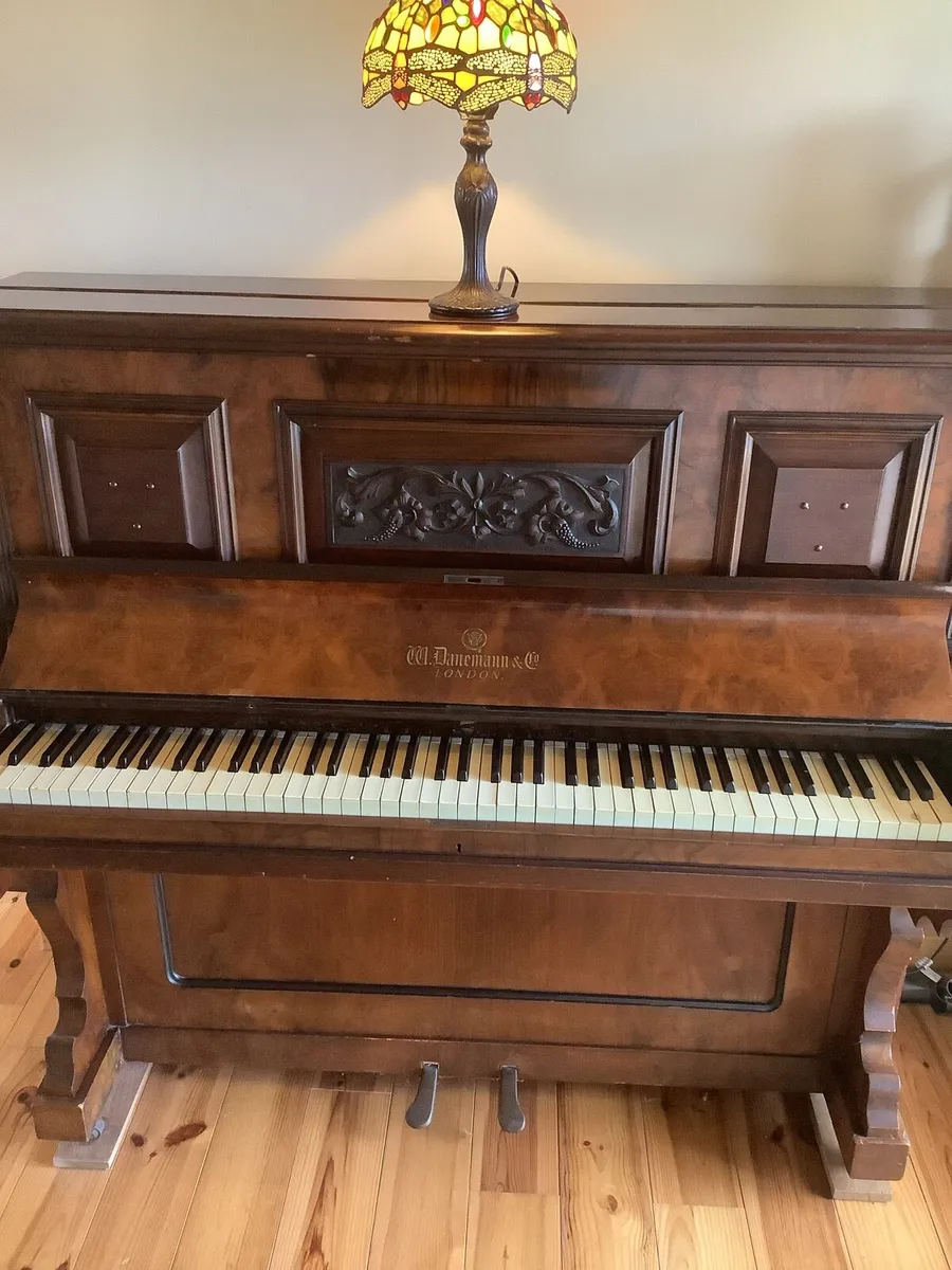 Piano (upright) - Image 4