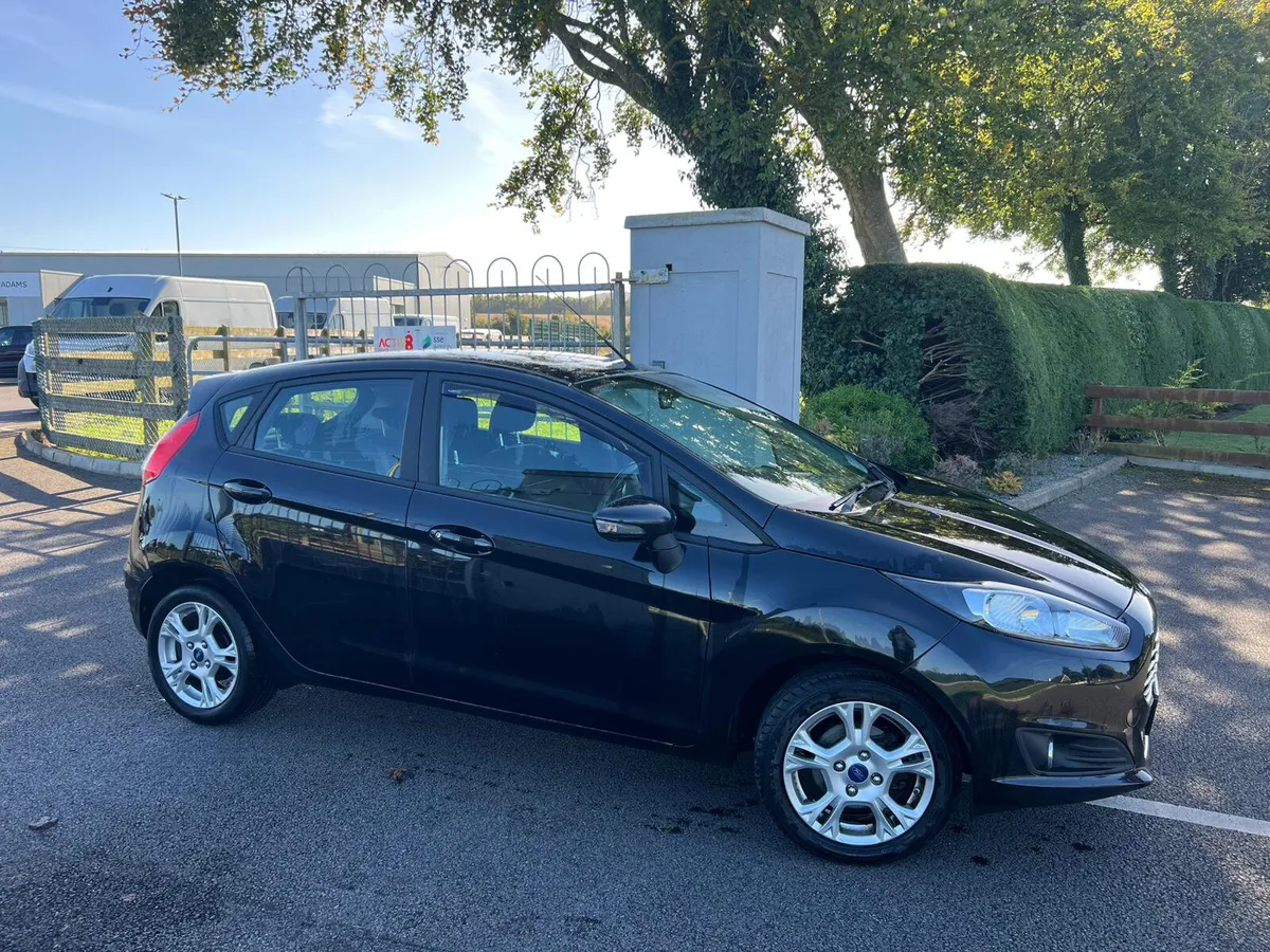 Ford Fiesta Zetec 2015 - Image 3
