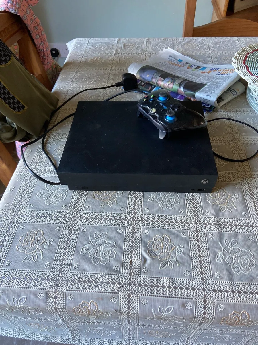 X Box. One. X