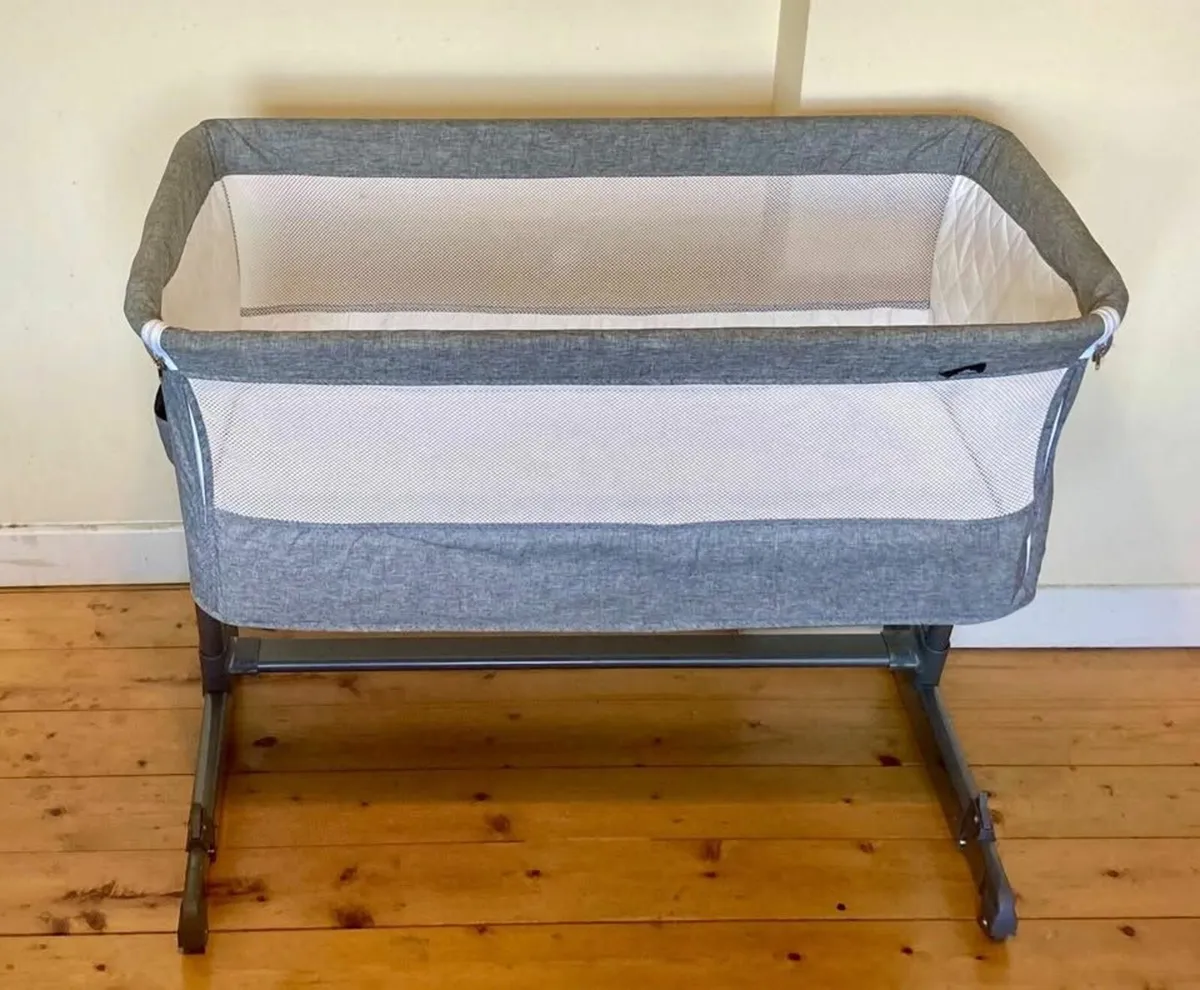 Babylo Cozi Sleeper Bedside Crib with Mattress - Image 1