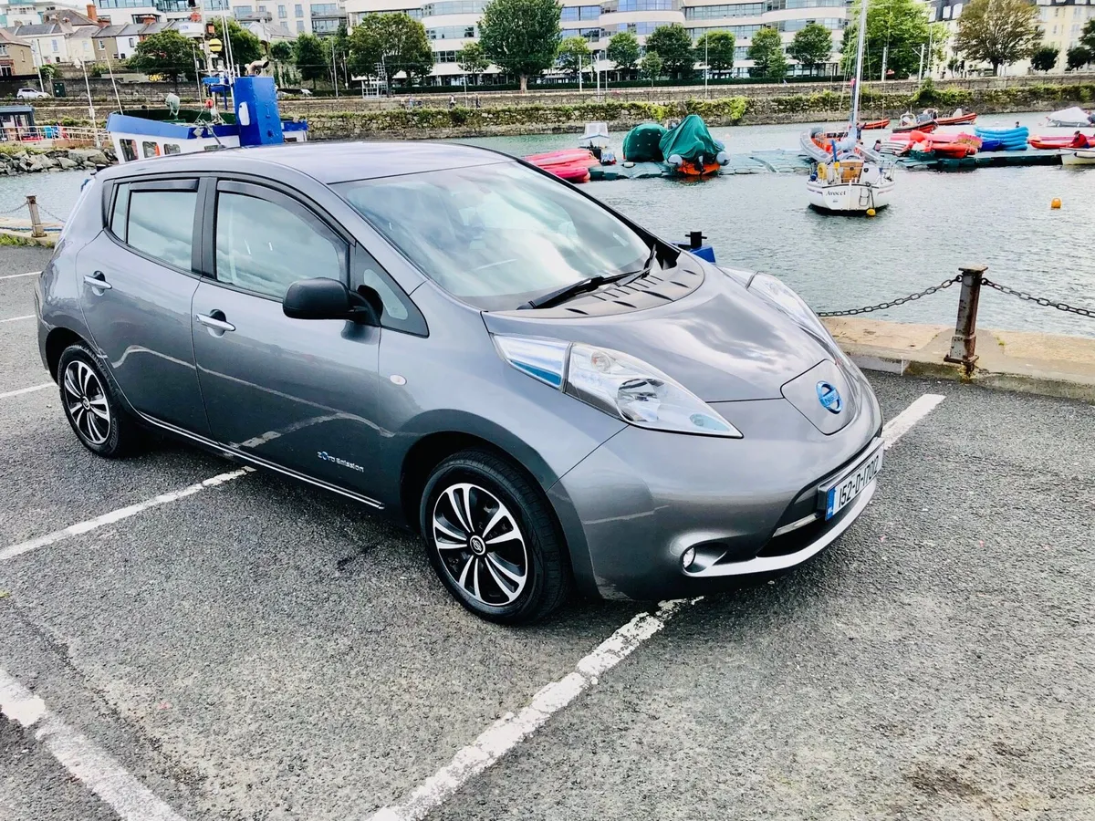 Nissan Leaf 2015 Very Low Klms - Image 2