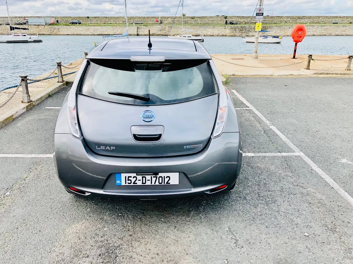 Nissan Leaf 2015 Very Low Klms - Image 4
