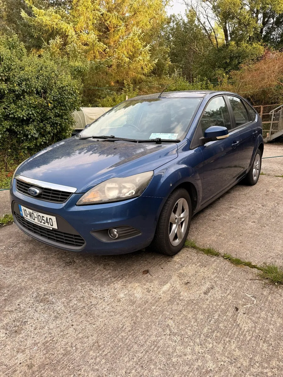 Ford Focus 2010 - Image 1