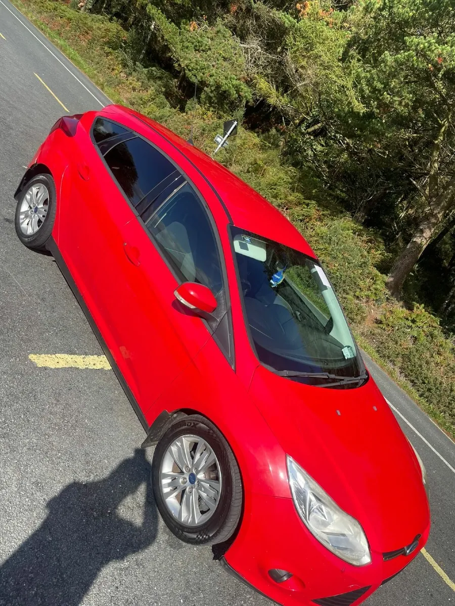 Ford Focus 2012 - Image 3