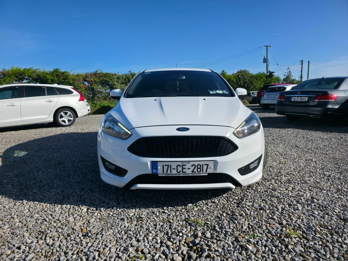 2017 Ford Focus TDCi ST-Line - Image 2