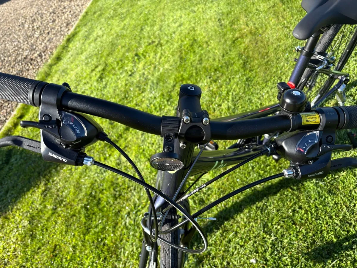 New LIV Alight 3 - Ladies Bike - Image 4