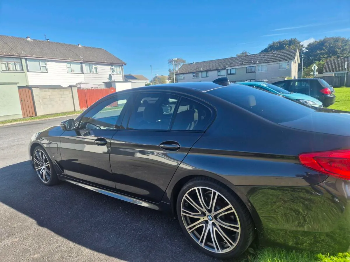 BMW 530E - Image 3