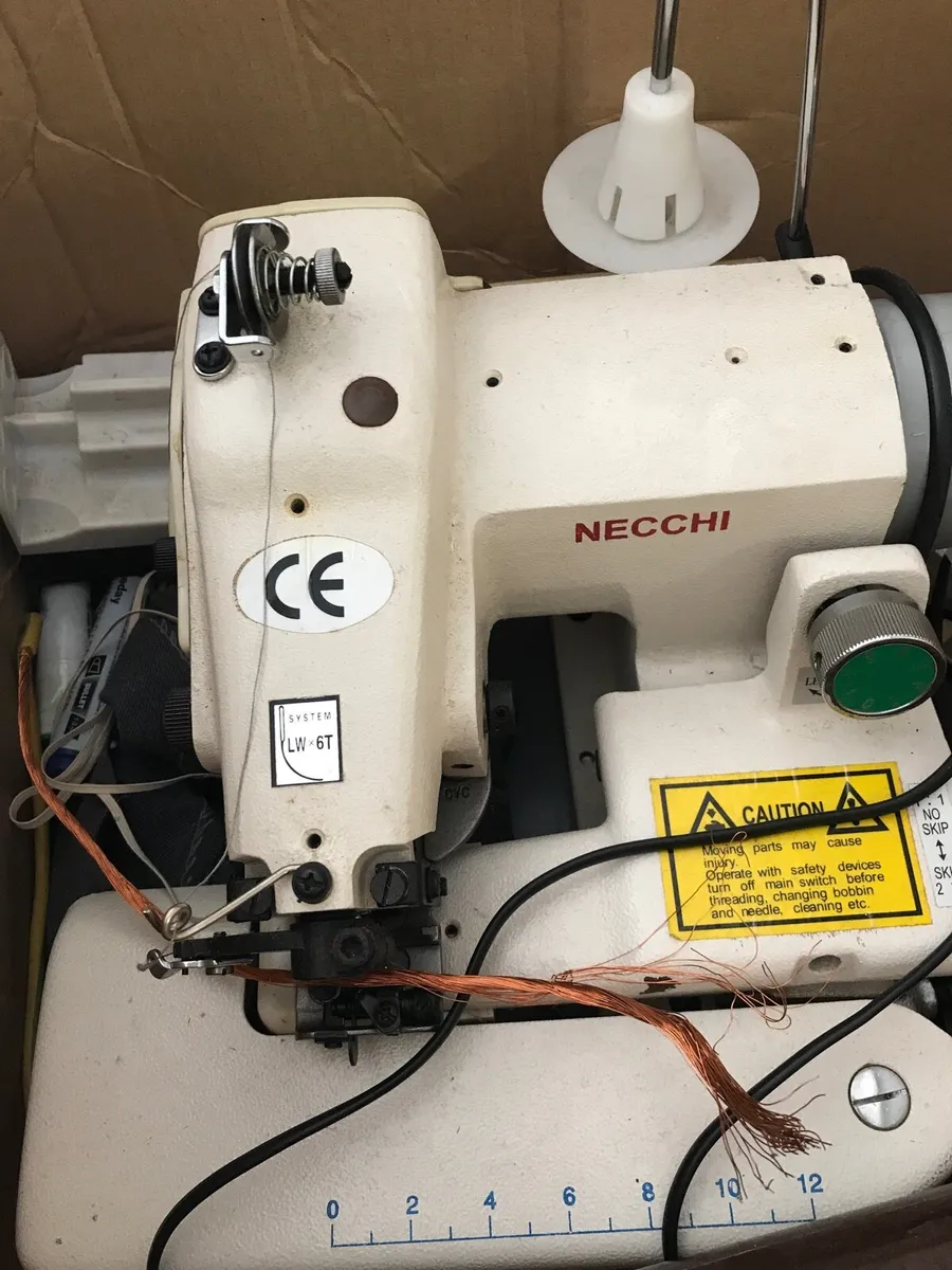 7 Industrial Sewing Machines - Image 2